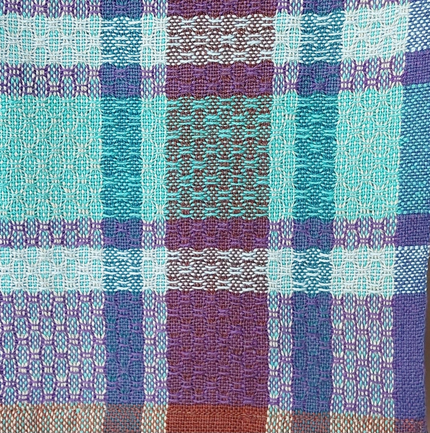 Bade- und Saunatuch Halbleinen Blau- und Lilatöne mit Türkis