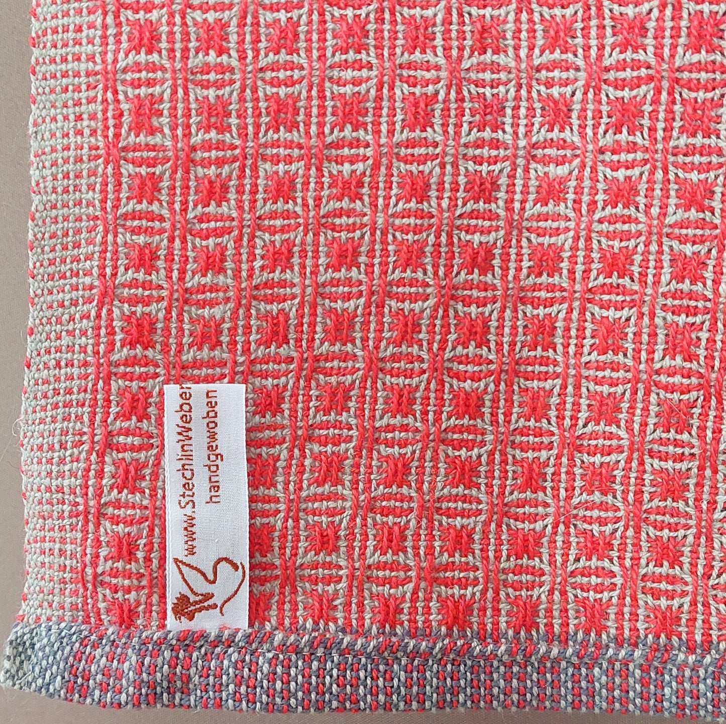 Handtuch aus Halbleinen Rot-Grau