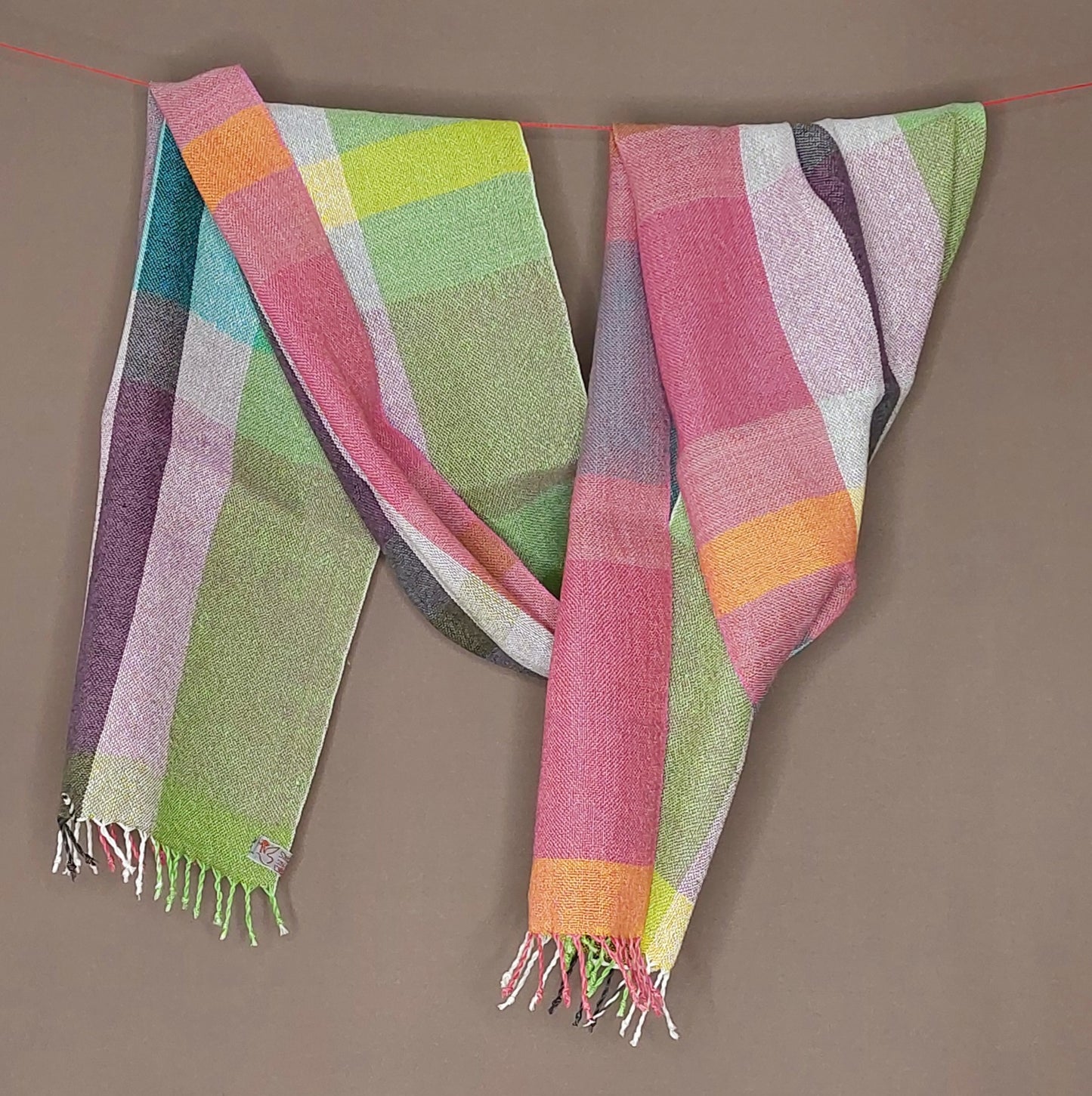 Leinenmerinoschal Grün-Weiß-Pink mit Lila und Grau, Gelb und Türkis
